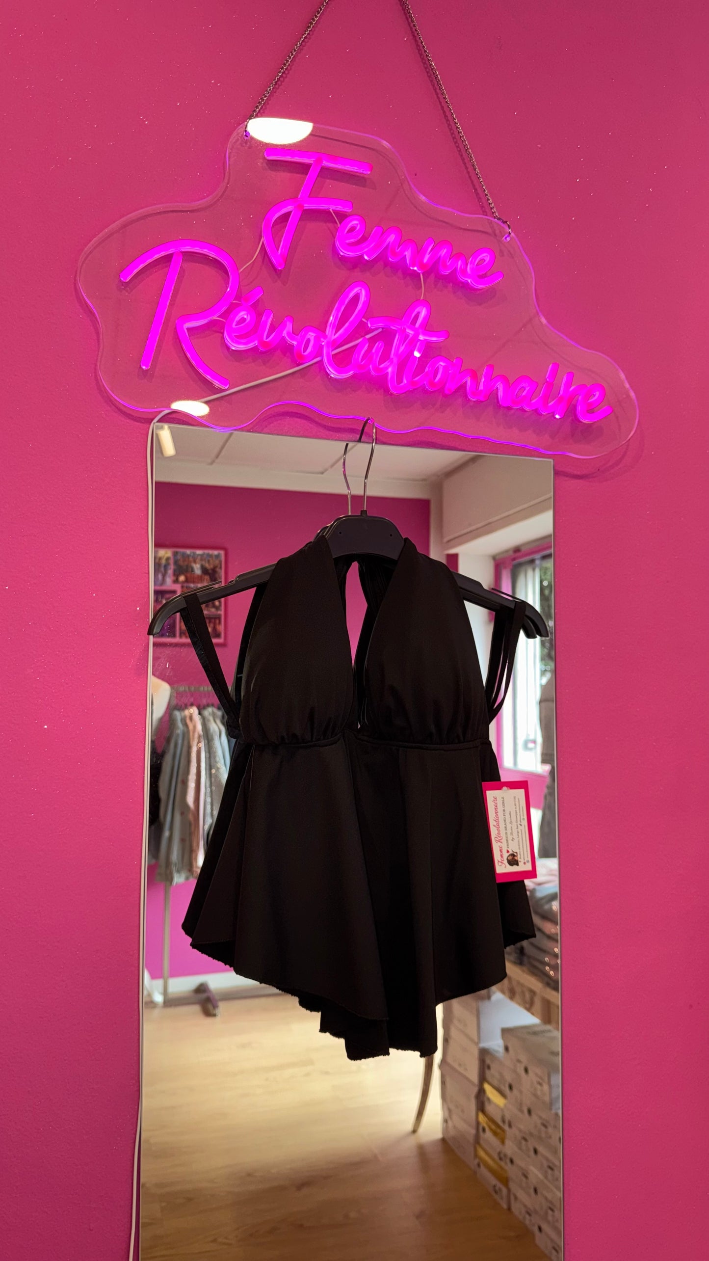 Top Riviera Black