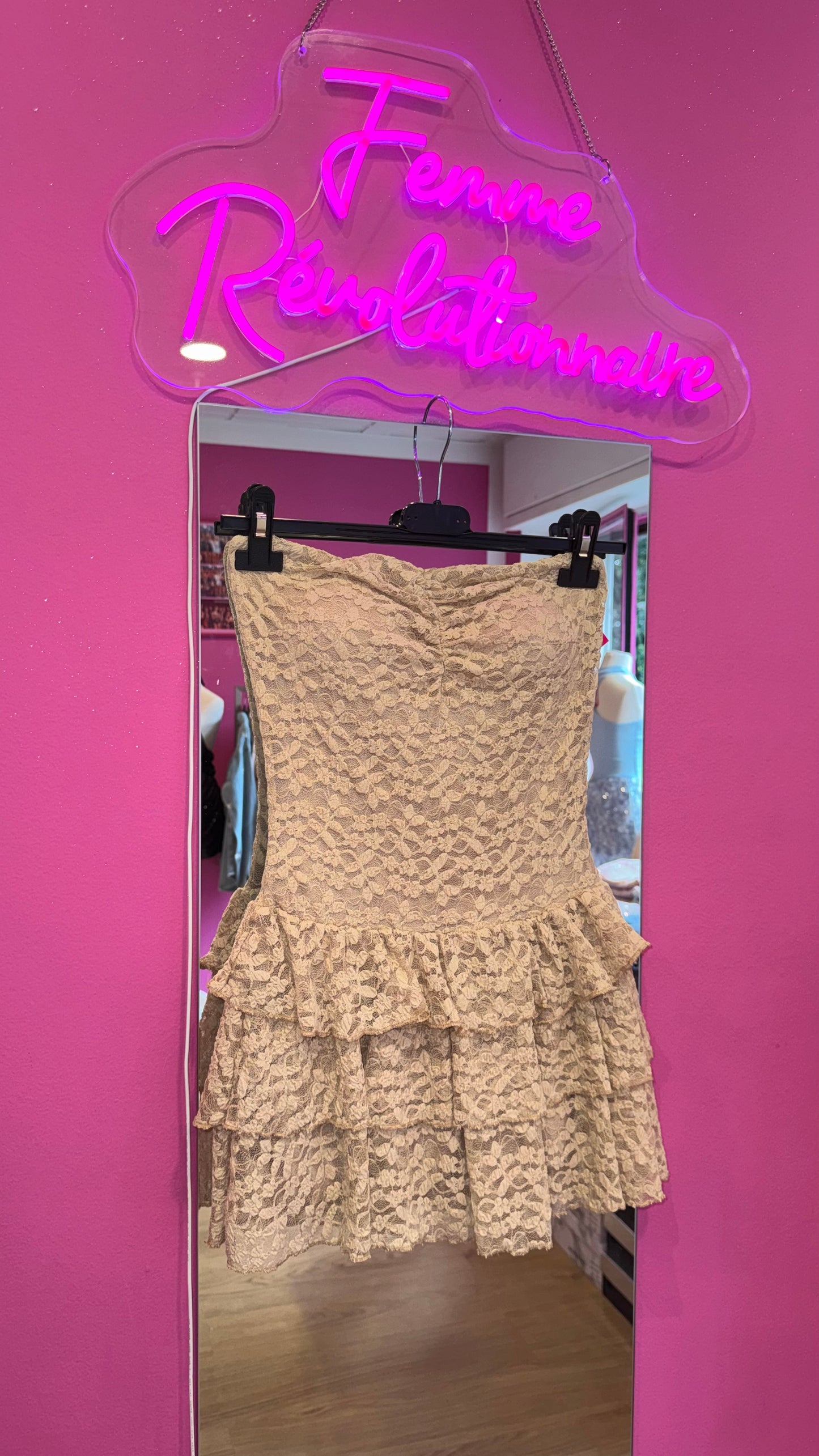 Abito Chic Lace Beige