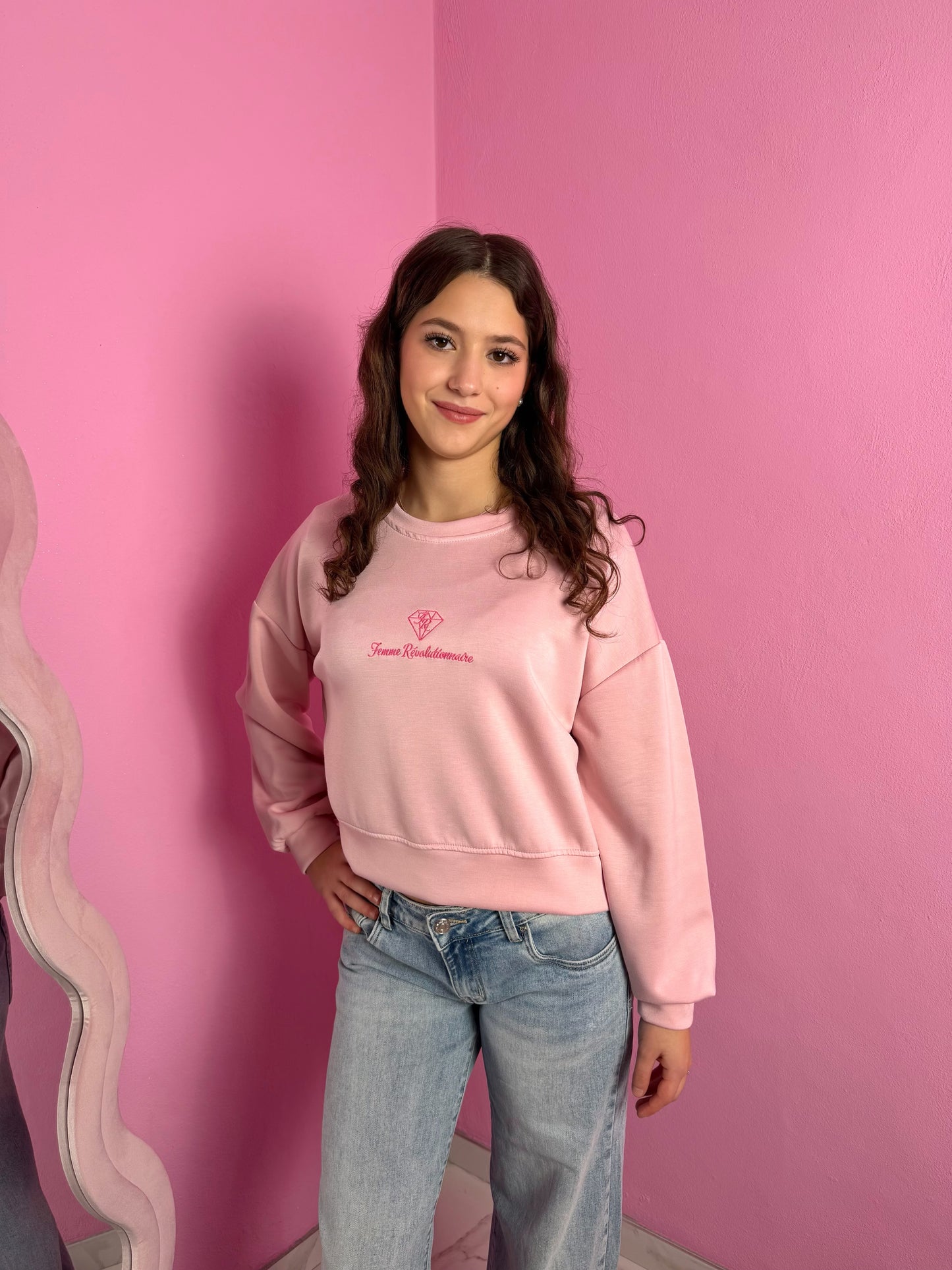 Felpa firmata “Femme Révolutionnaire” New Collection