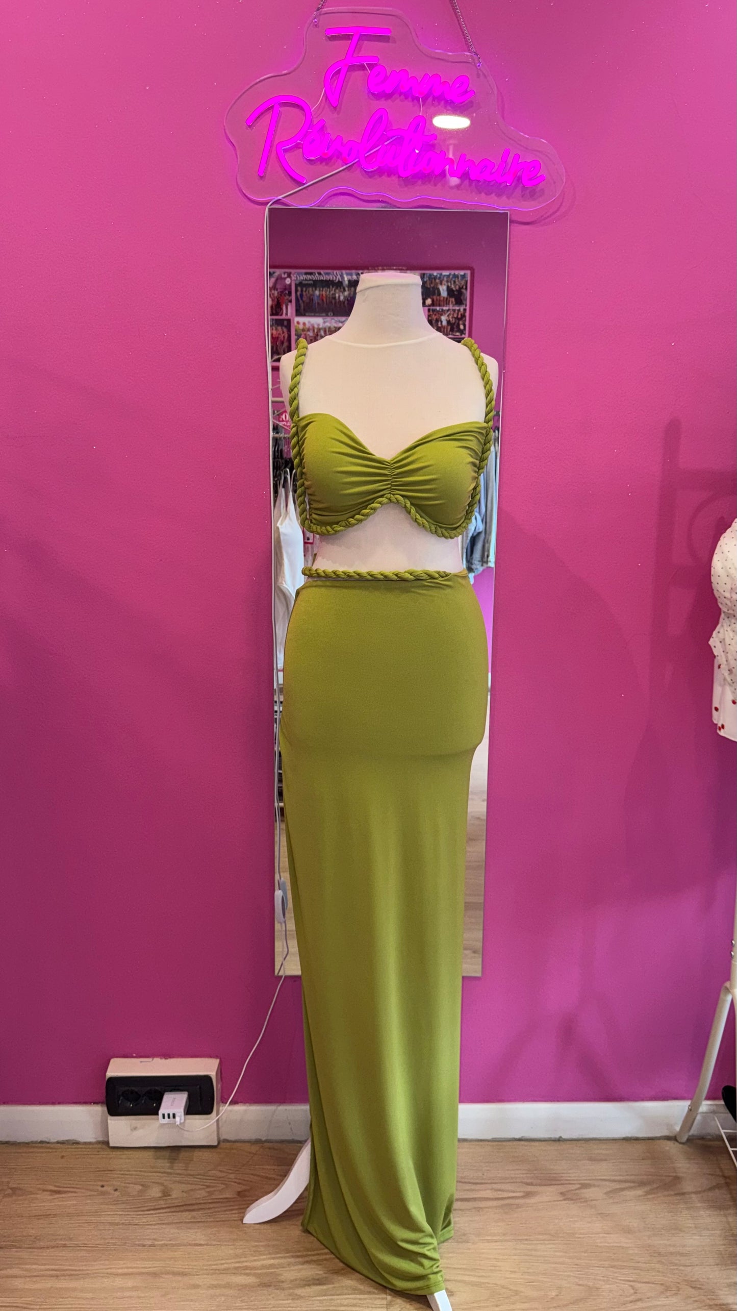 Completo Sands Green
