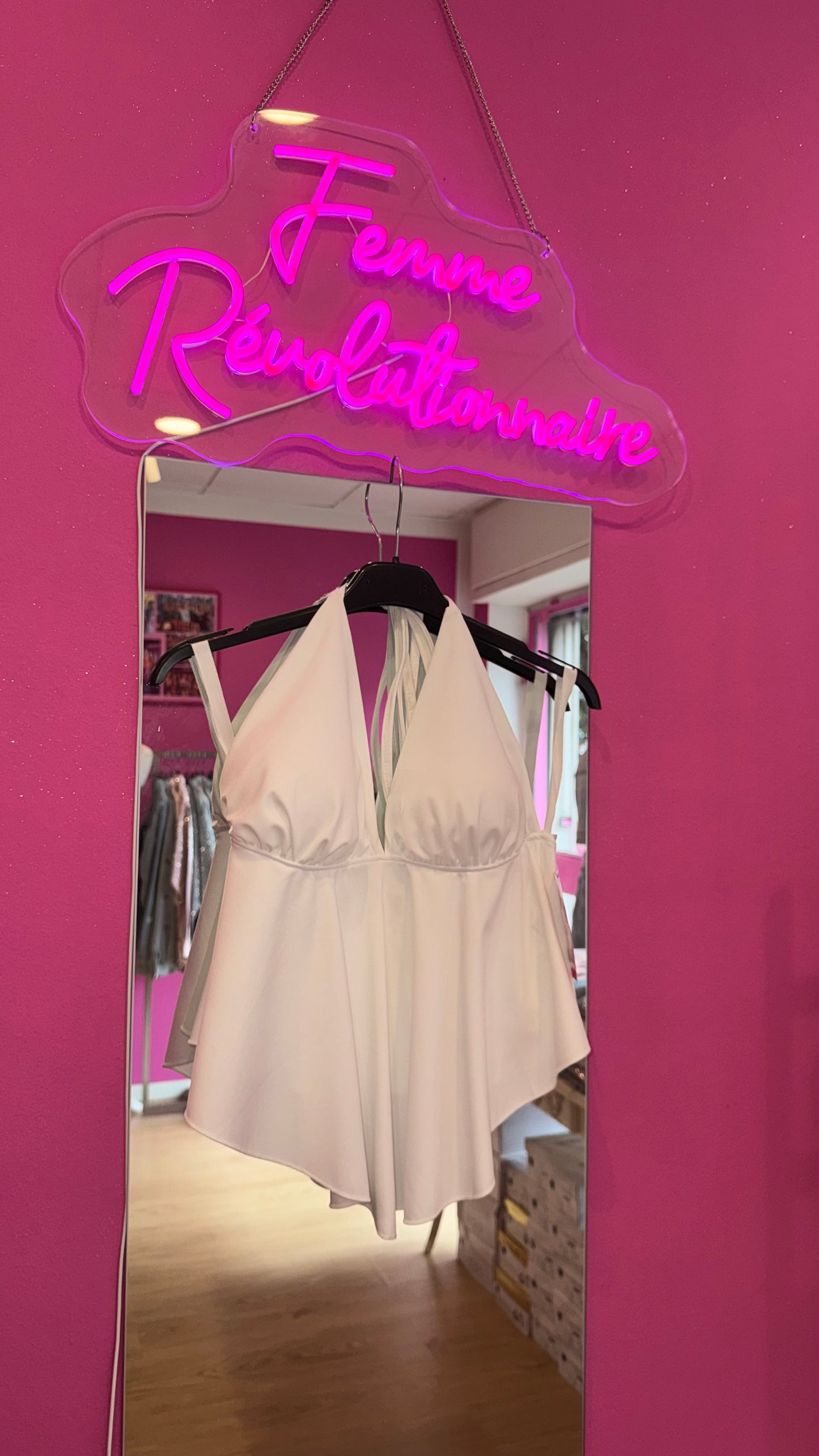 Top Riviera White