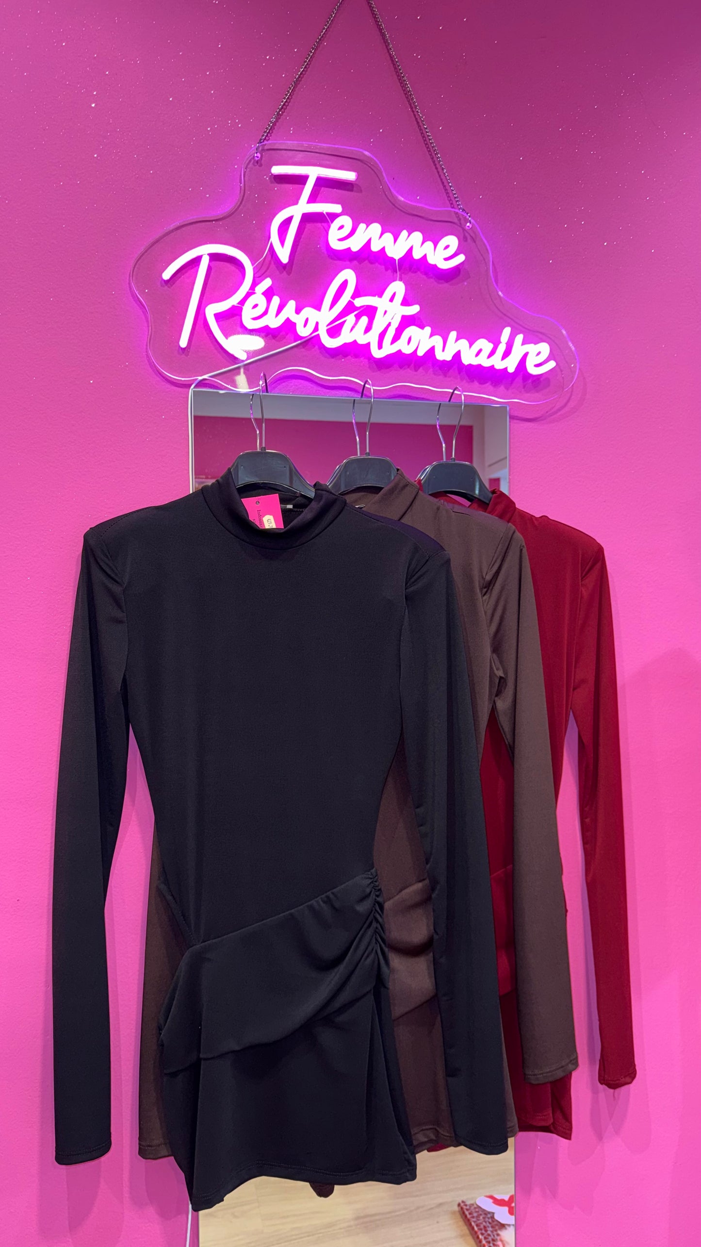 Abito Maniche Lunghe con Spacco