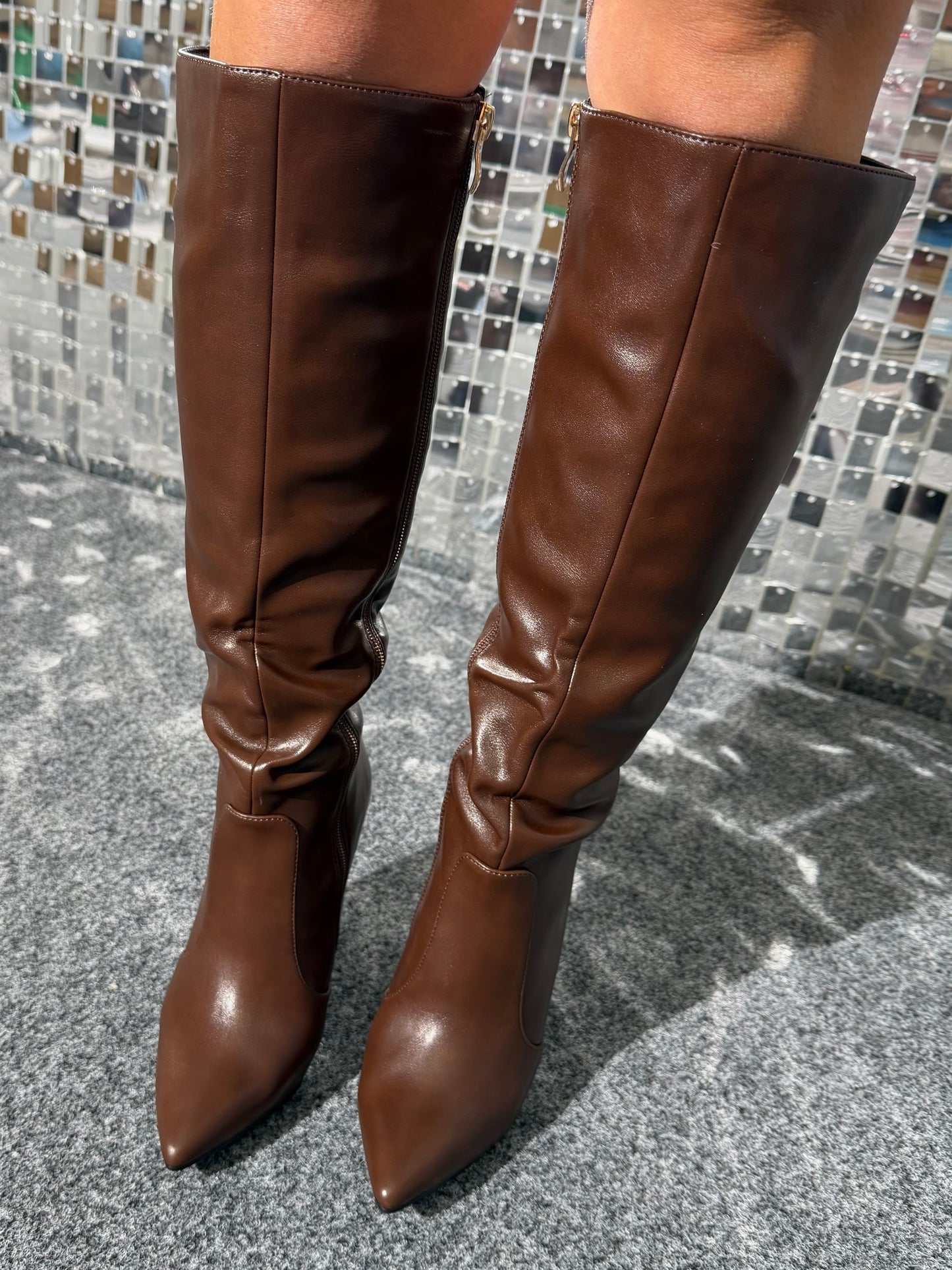 Stivali Daisy ecopelle brown