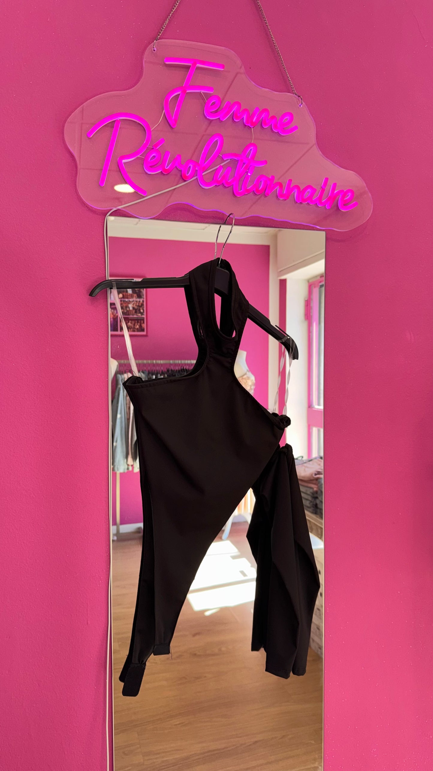 Body Sleeve Black