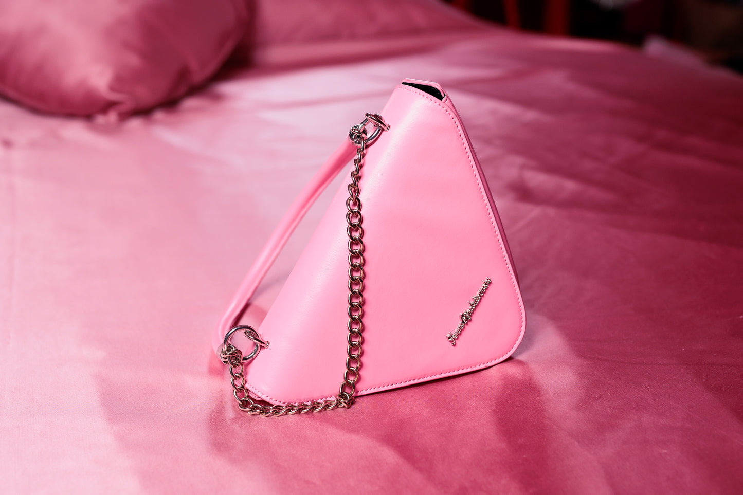 Pussy Bag by Femme Révolutionnaire