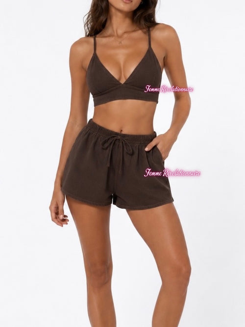 Completo Retreat Brown