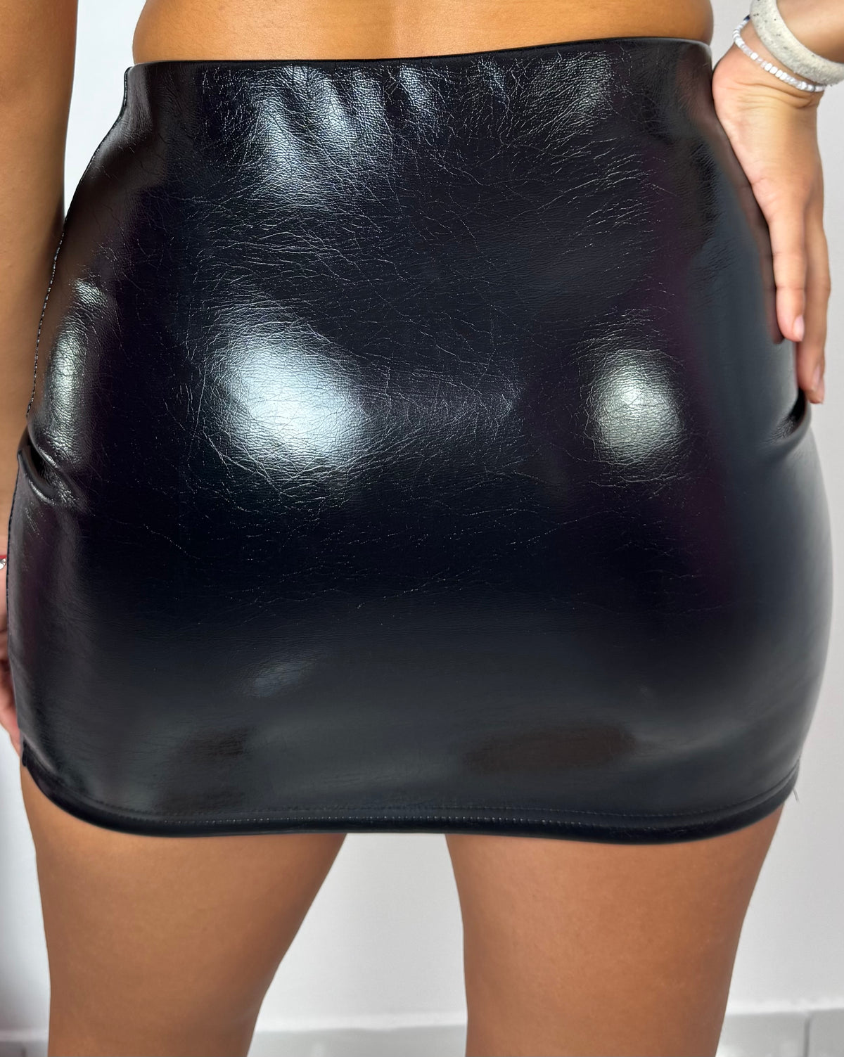 Gonna Leather Glossy