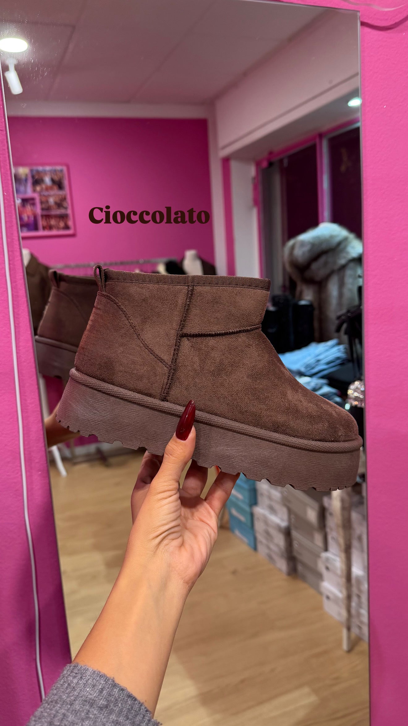 Stivaletto Teddy scamosciato in vari colori