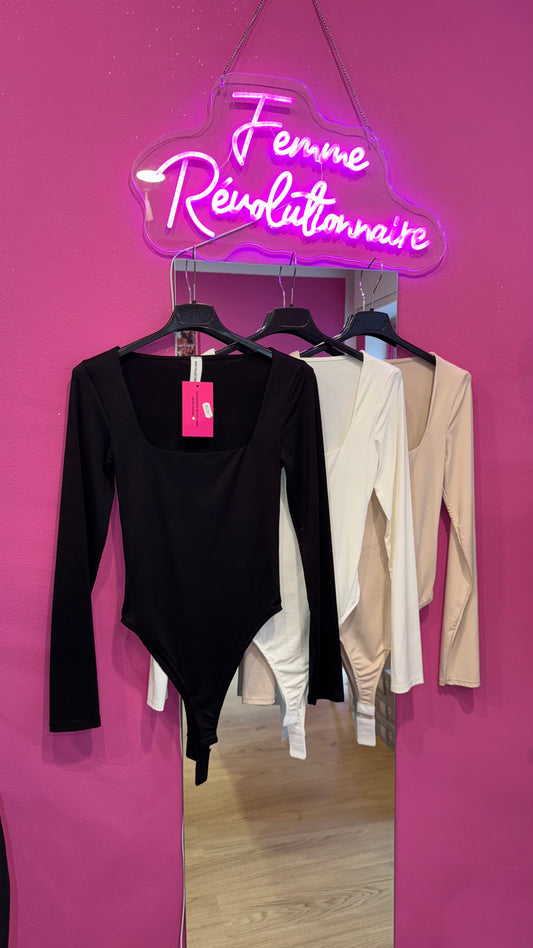 Body Sharp in vari colori