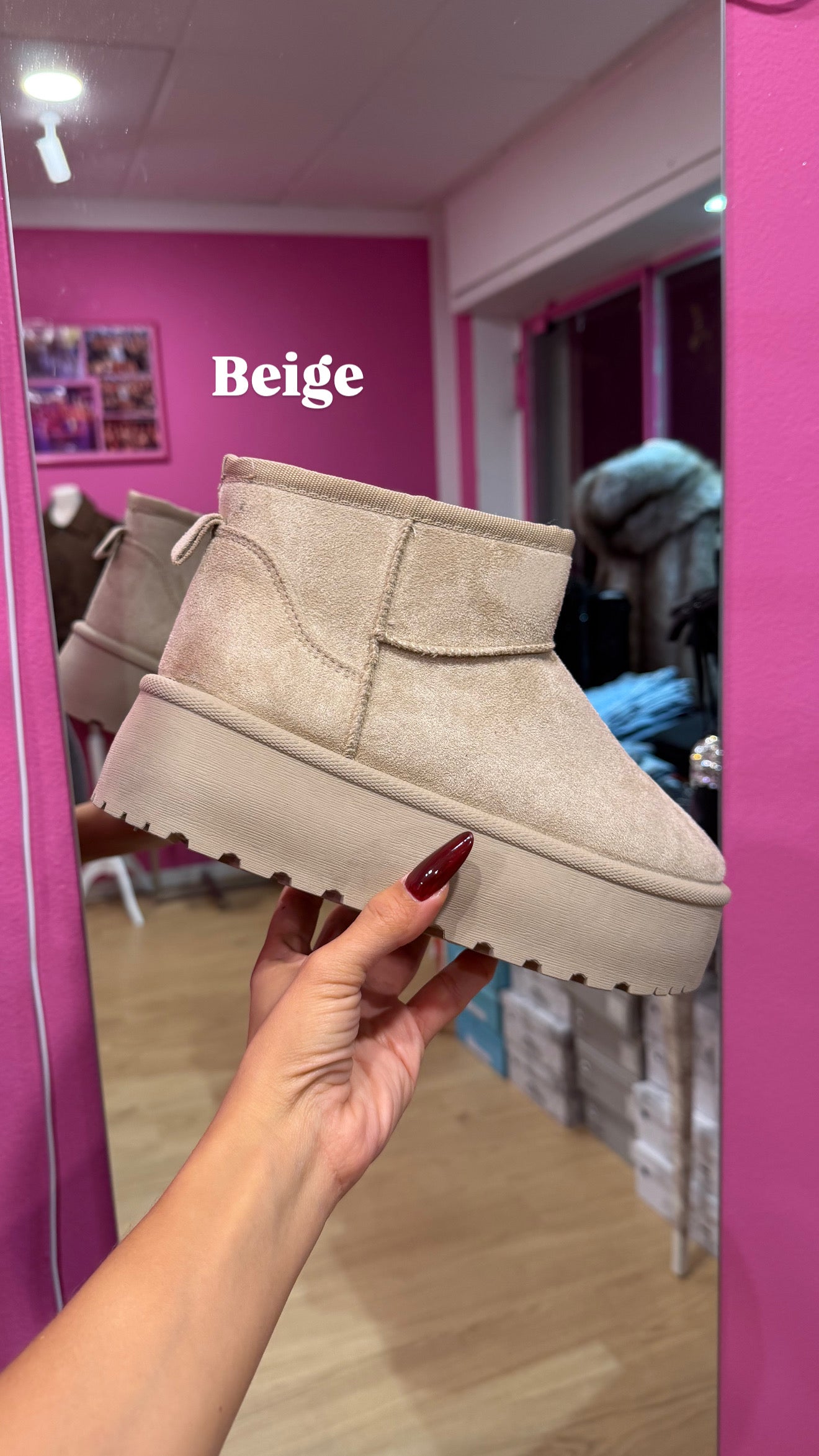 Stivaletto Teddy scamosciato in vari colori