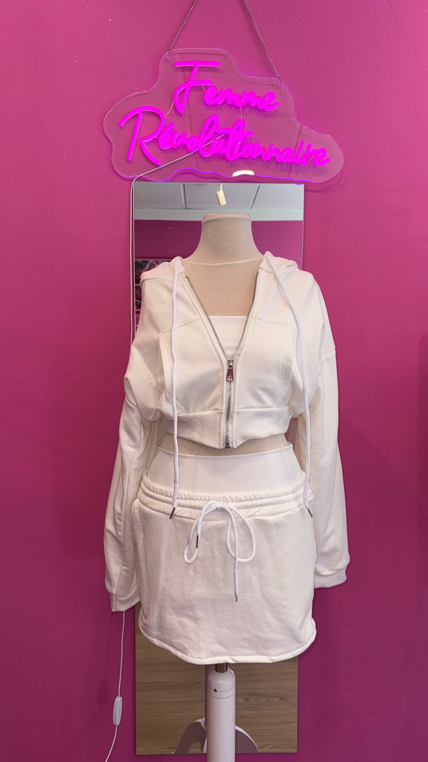 Tuta Viral 3 Set Skirt White